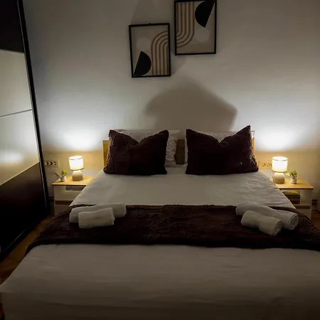 Ember Spacious 2br Near Eternal Flame Apartmán *