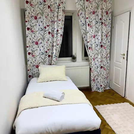Ember Spacious 2br Near Eternal Flame Апартаменты