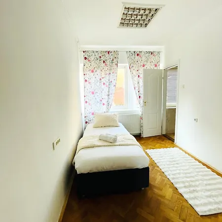 아파트 Ember Spacious 2br Near Eternal Flame *