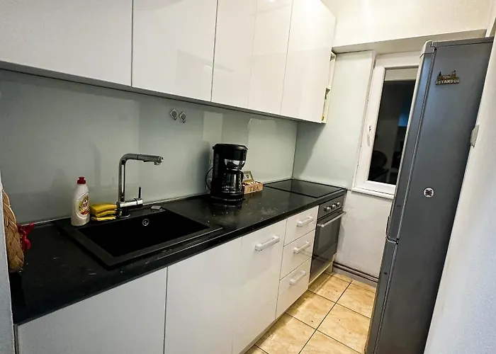 Ember Spacious 2br Near Eternal Flame * Sarajevo